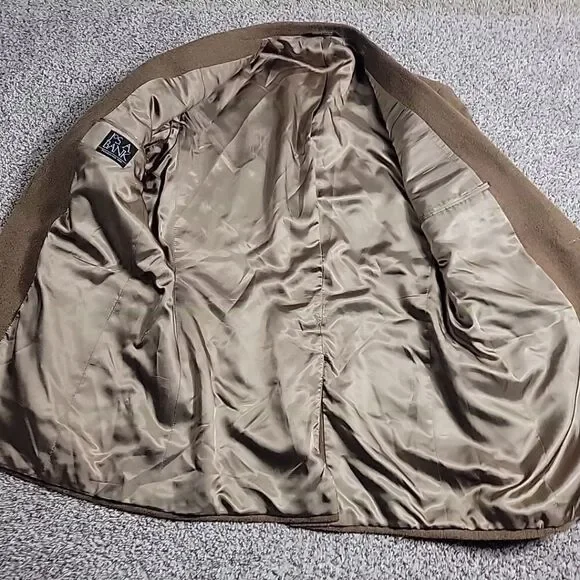 Jos. A. Bank Camel Hair Blazer Mens 41LG Brown Lined Button Jacket Sport Coat. - Picture 4 of 8